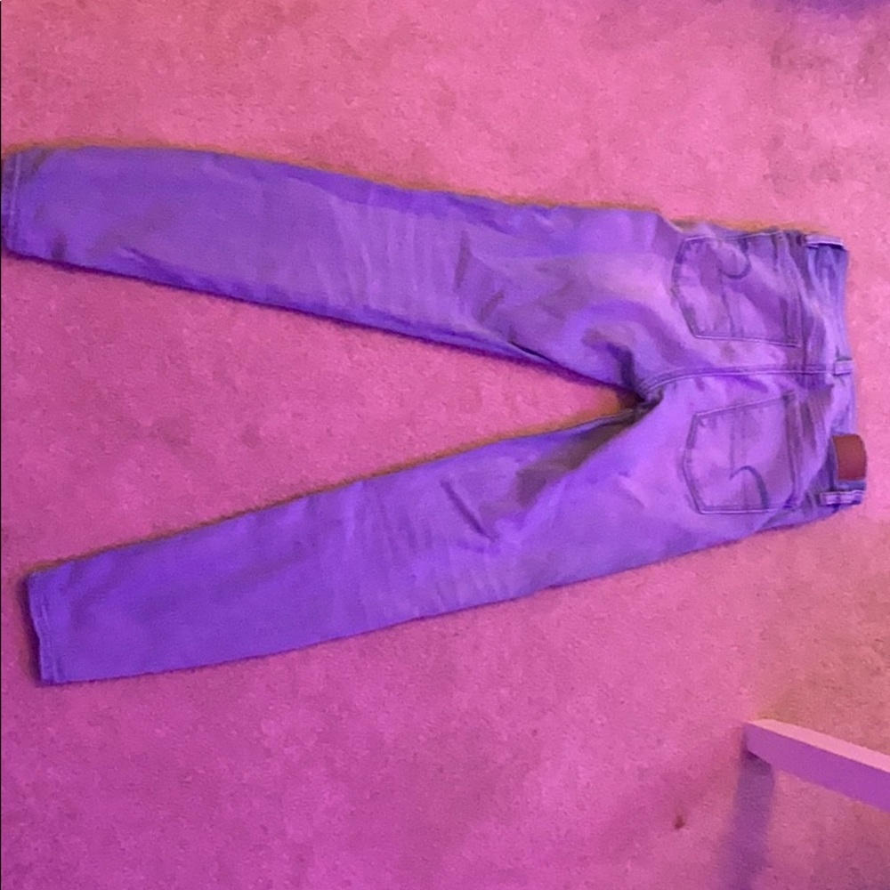 Worn few times, American Eagle light wash jeans. - Picture 2 of 3
